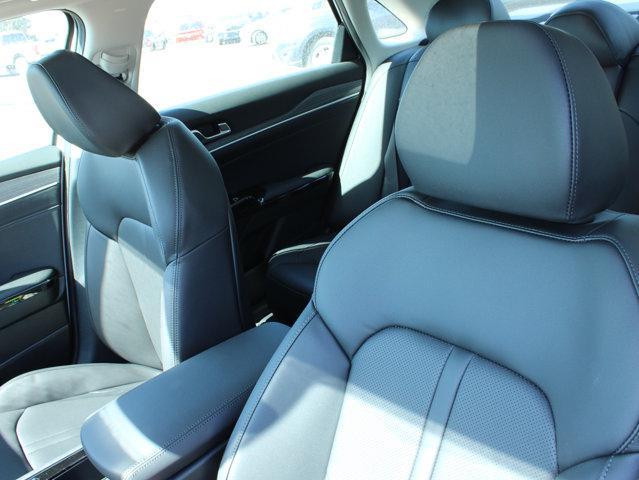 new 2025 Kia K5 car, priced at $35,331