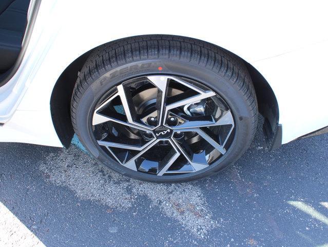 new 2025 Kia K5 car, priced at $35,331