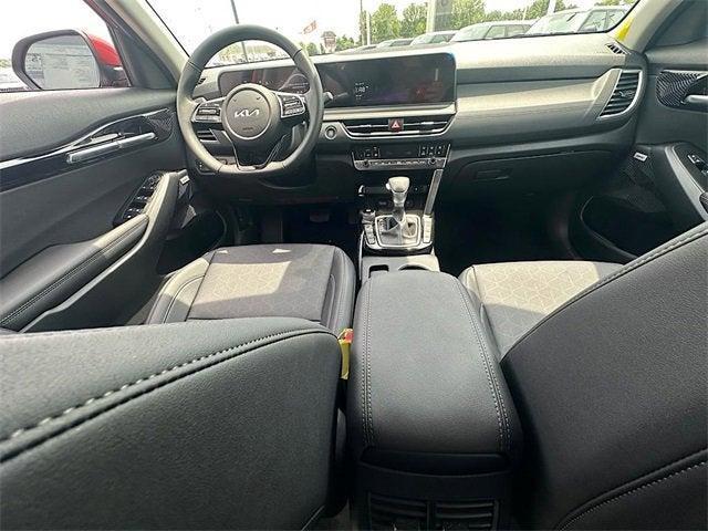 new 2026 Kia Seltos car, priced at $32,475
