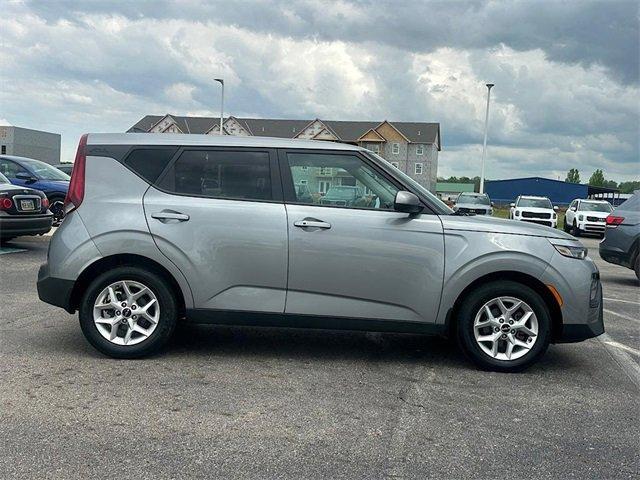 used 2022 Kia Soul car, priced at $16,897