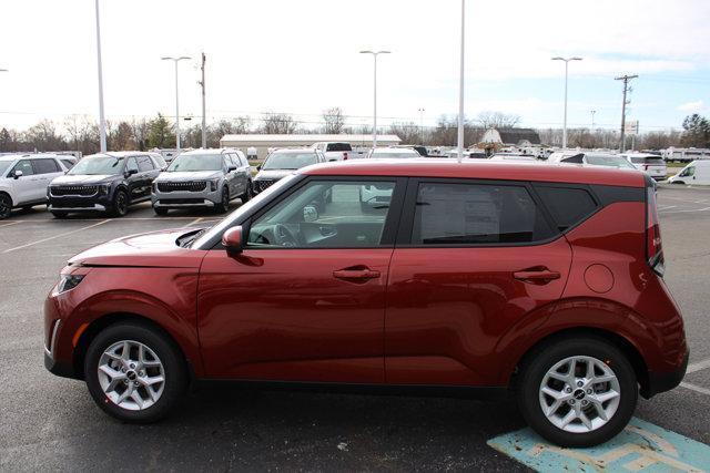 new 2025 Kia Soul car, priced at $22,292