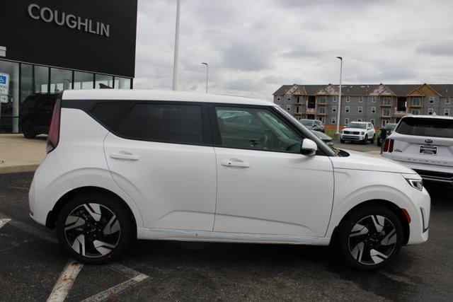 new 2025 Kia Soul car, priced at $27,045