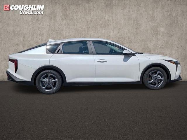 new 2025 Kia K4 car, priced at $22,682