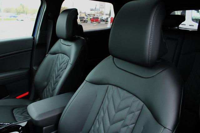 new 2025 Kia Sportage car, priced at $38,317
