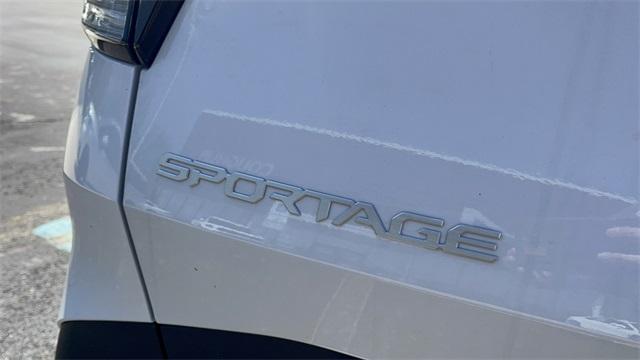 new 2024 Kia Sportage car, priced at $32,693