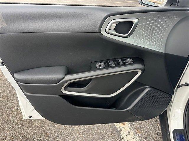new 2025 Kia Soul car, priced at $23,977