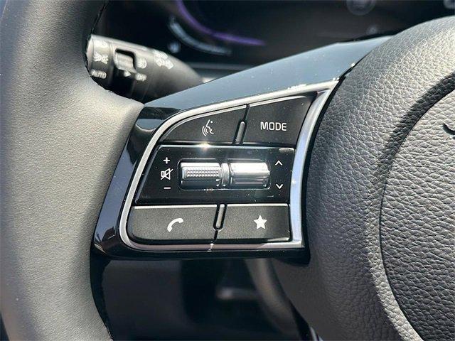 new 2025 Kia Seltos car, priced at $27,811