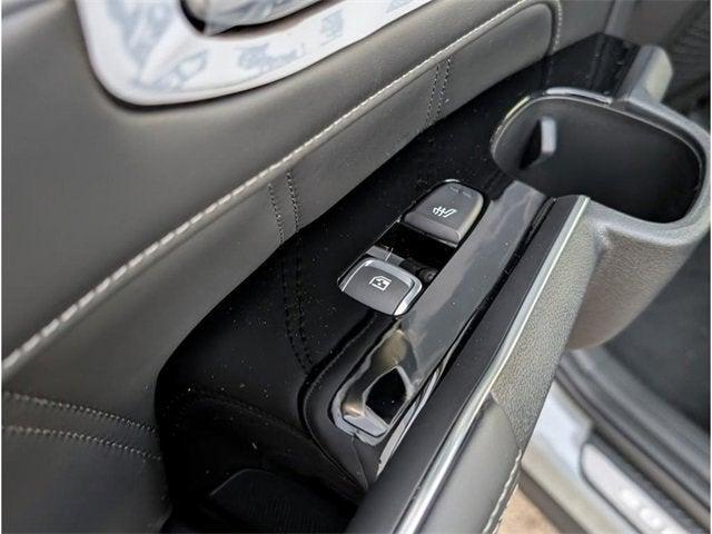 new 2026 Kia Sorento car, priced at $44,079