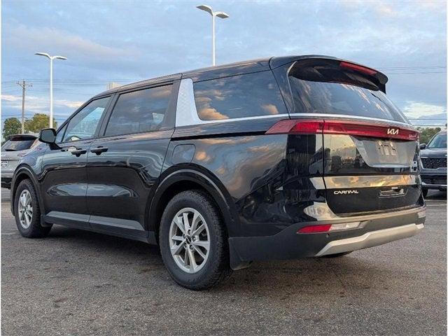 used 2024 Kia Carnival car, priced at $30,462