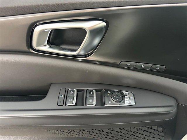 new 2025 Kia Carnival Hybrid car, priced at $53,120
