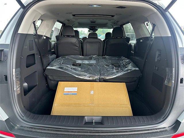 new 2025 Kia Carnival Hybrid car, priced at $53,120