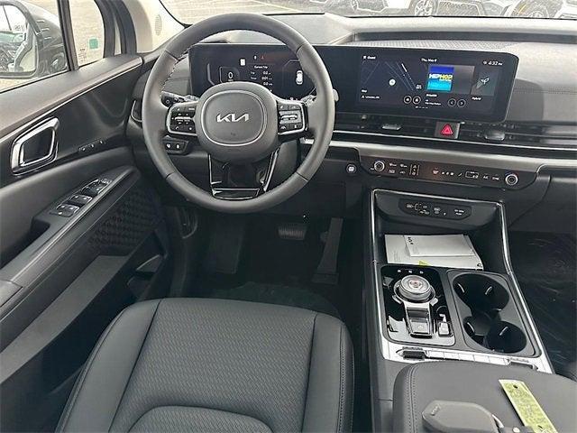 new 2025 Kia Carnival Hybrid car, priced at $51,558