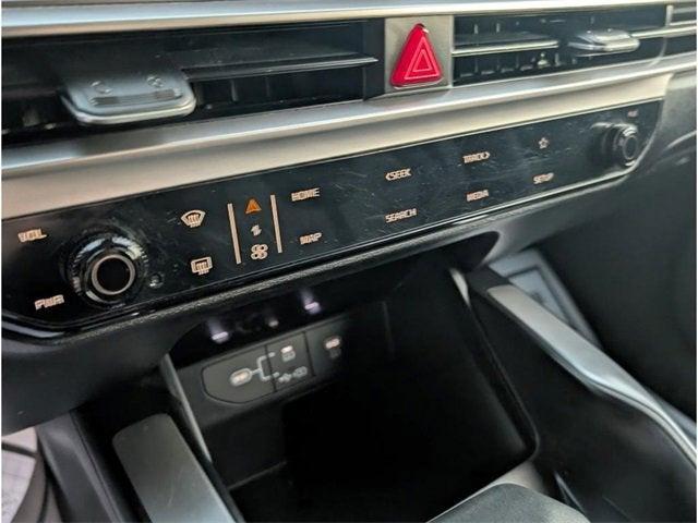 used 2024 Kia Sorento car, priced at $26,599
