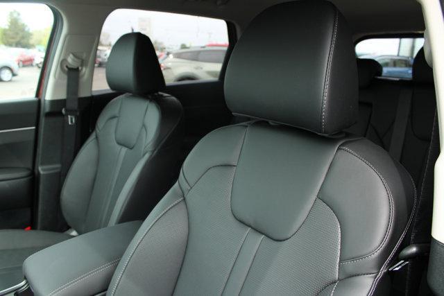 new 2025 Kia Sorento car, priced at $37,996