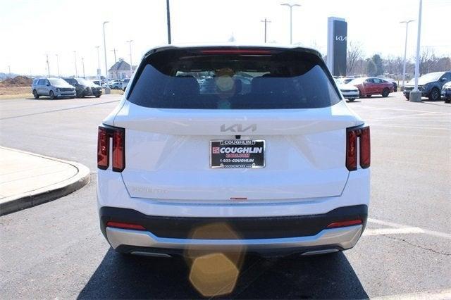 new 2025 Kia Sorento car, priced at $32,785