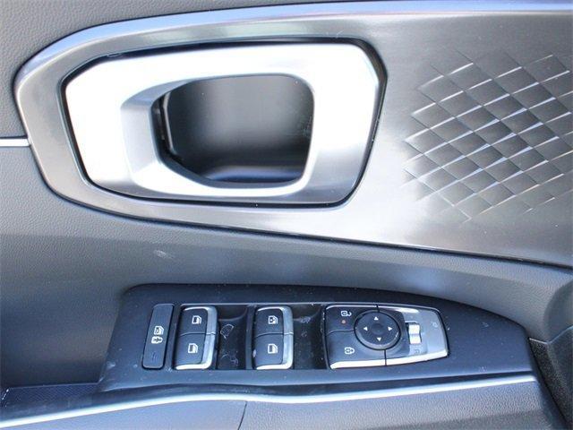 new 2025 Kia Sorento car, priced at $37,285