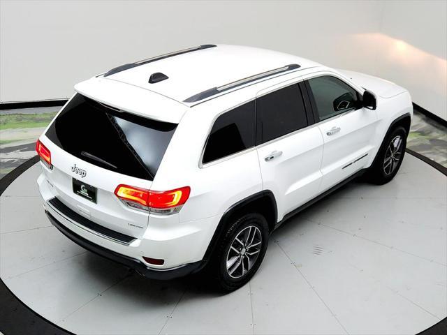 used 2017 Jeep Grand Cherokee car, priced at $14,495