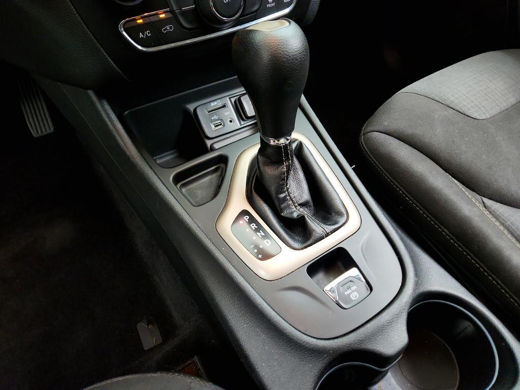 used 2017 Jeep Cherokee car, priced at $7,495