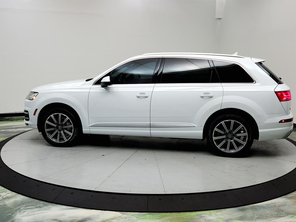 used 2017 Audi Q7 car, priced at $14,395