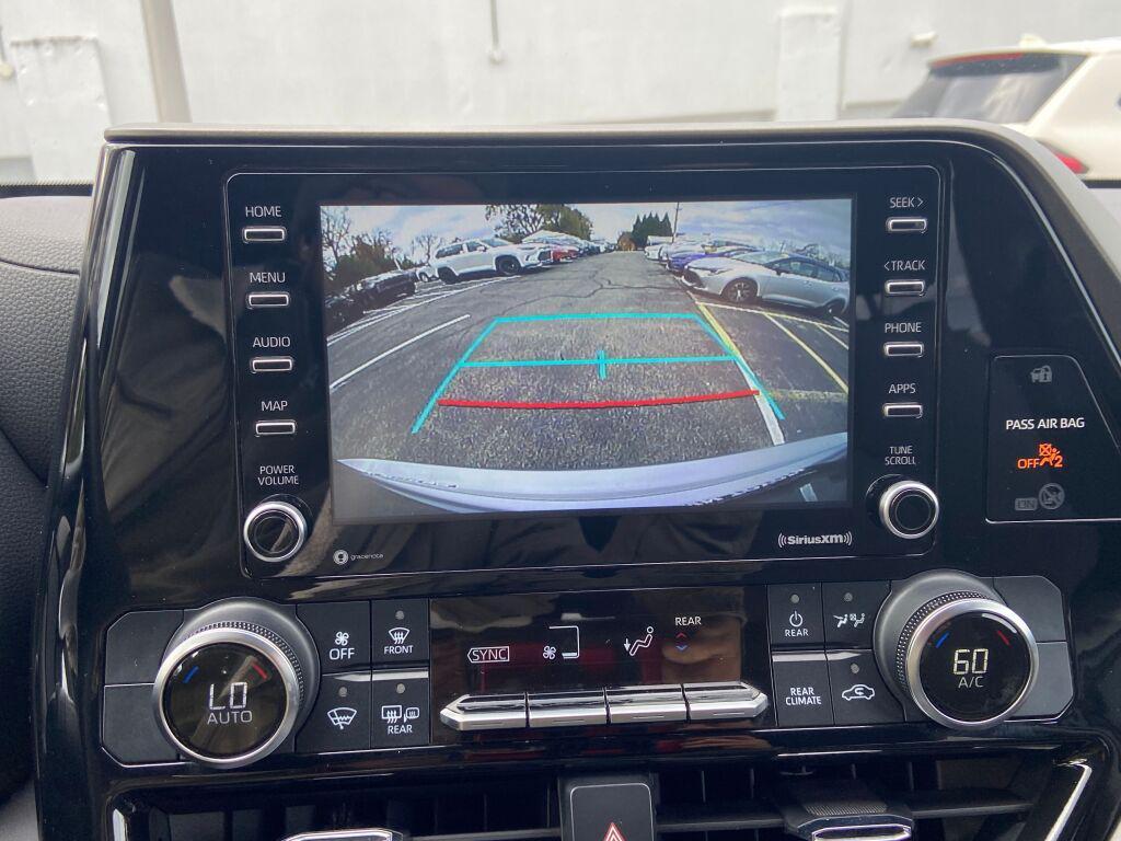 used 2021 Toyota Highlander car, priced at $23,991