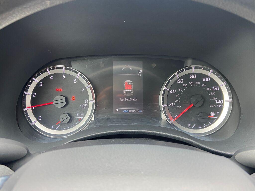 used 2021 Toyota Highlander car, priced at $23,991