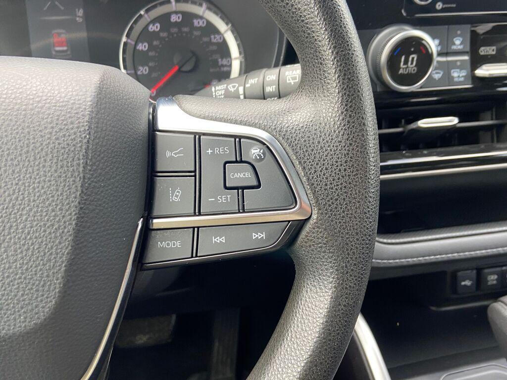 used 2021 Toyota Highlander car, priced at $23,991