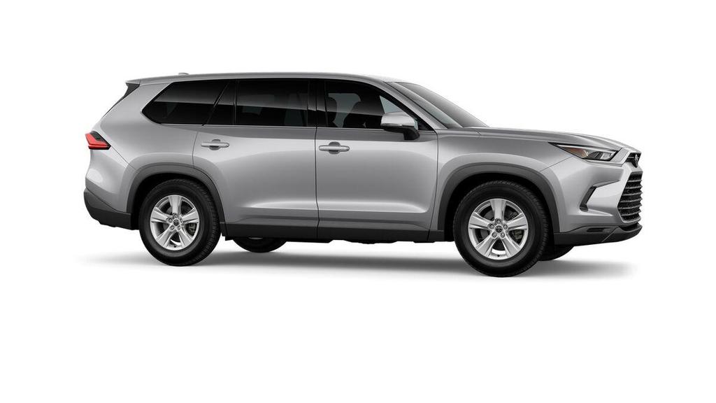 new 2026 Toyota Highlander car, priced at $47,053