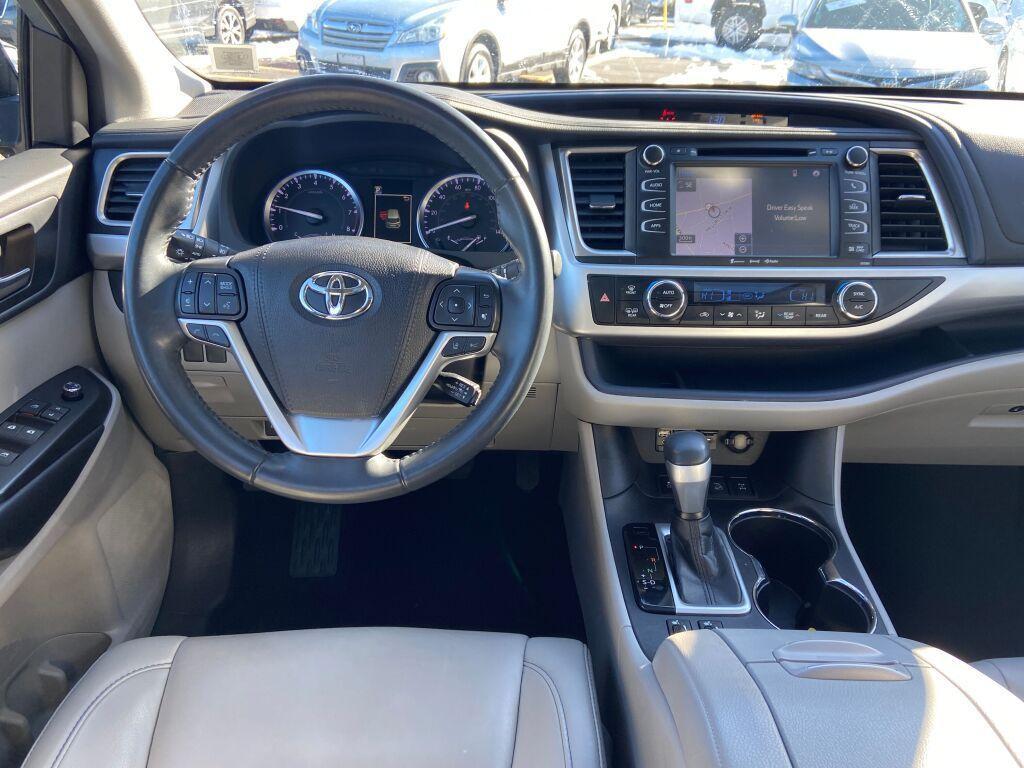 used 2019 Toyota Highlander car, priced at $27,791