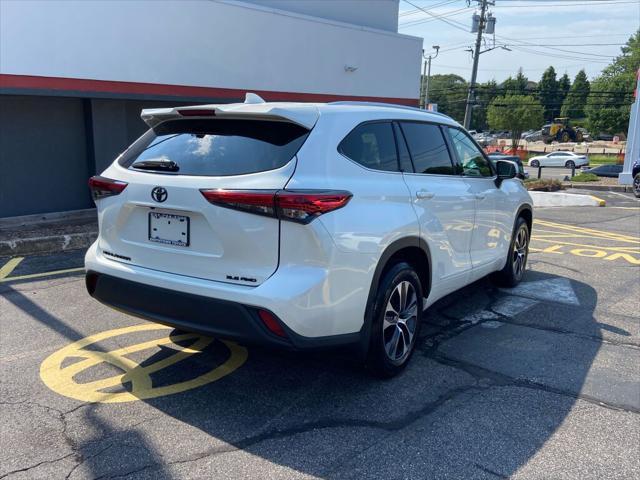 used 2021 Toyota Highlander car, priced at $31,491