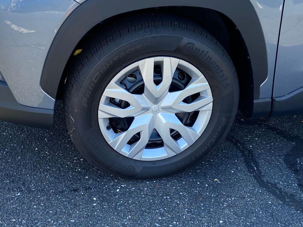 used 2025 Toyota Corolla Cross car, priced at $27,899