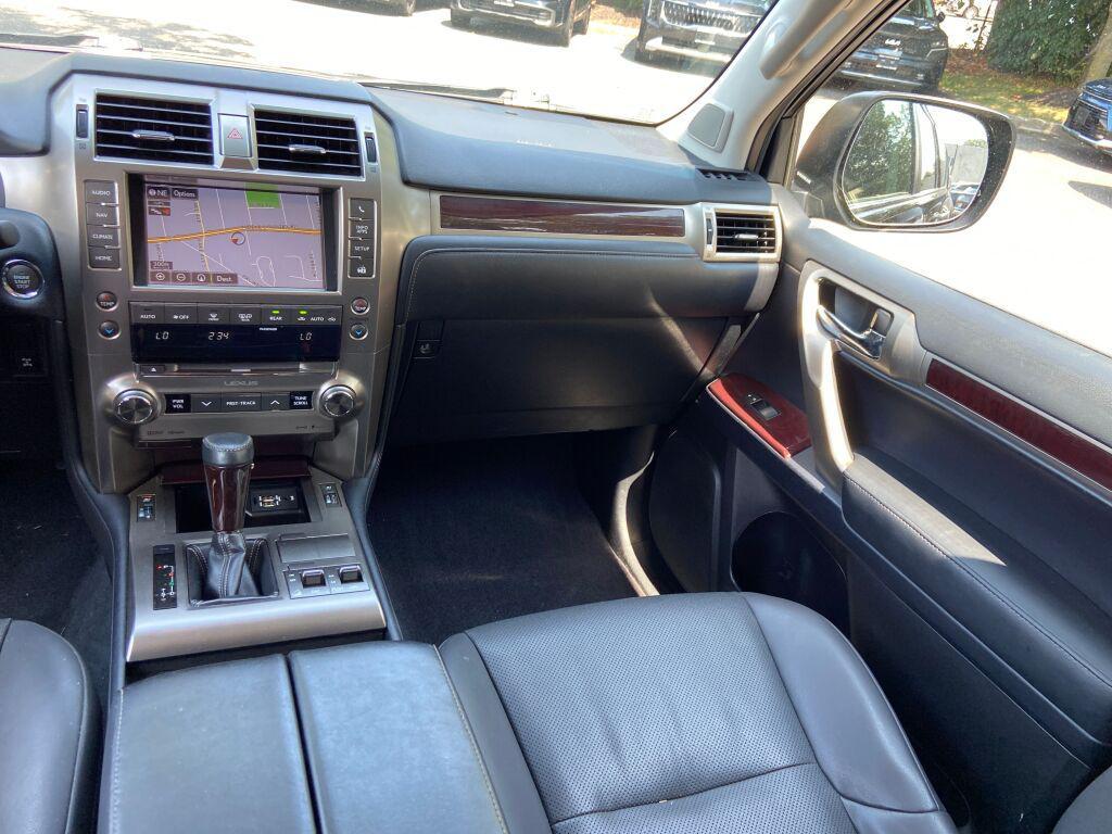 used 2019 Lexus GX 460 car, priced at $27,991