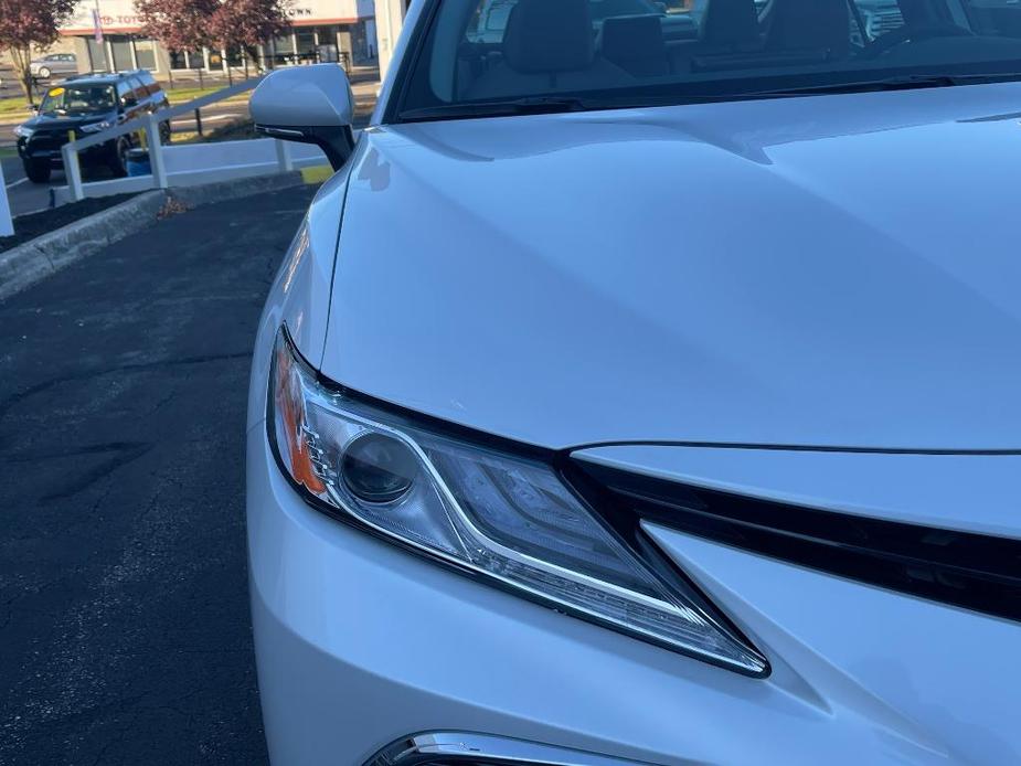 used 2023 Toyota Camry Hybrid car, priced at $30,991