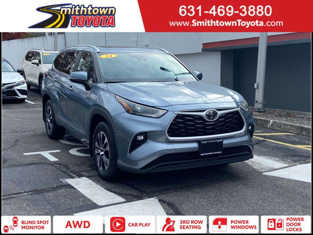 used 2024 Toyota Highlander car, priced at $43,991