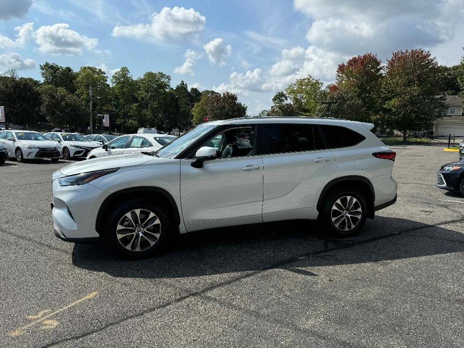 used 2023 Toyota Highlander car, priced at $42,791