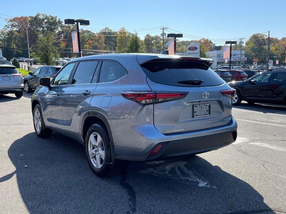 used 2024 Toyota Highlander car, priced at $39,991