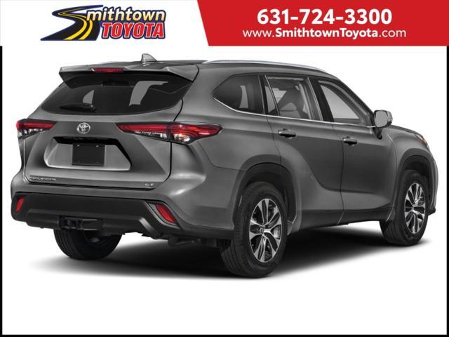used 2022 Toyota Highlander car, priced at $39,991