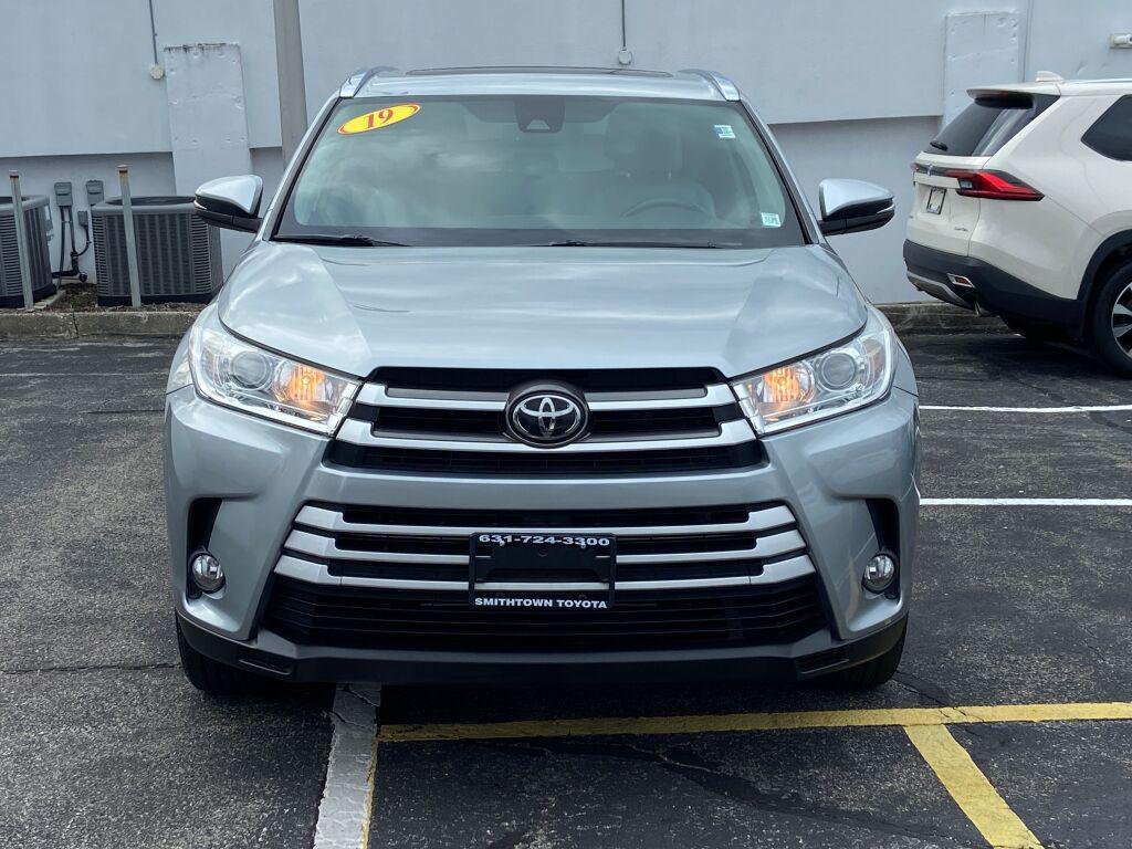 used 2019 Toyota Highlander car, priced at $26,991