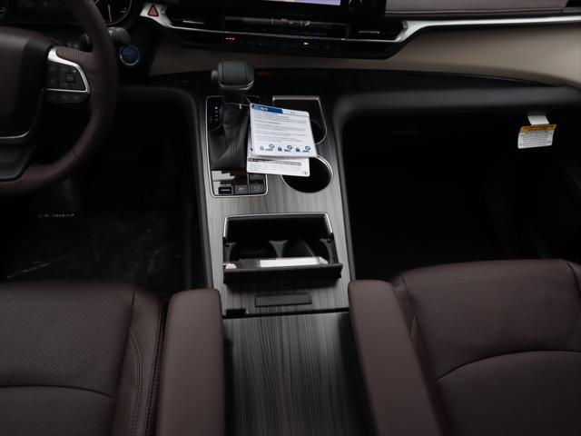 used 2022 Toyota Sienna car, priced at $51,991