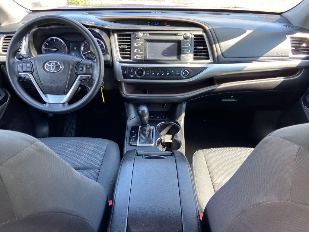 used 2015 Toyota Highlander car, priced at $19,991