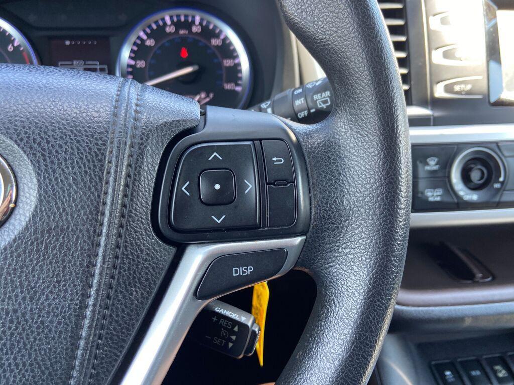 used 2015 Toyota Highlander car, priced at $19,991