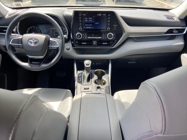 used 2020 Toyota Highlander car, priced at $35,991