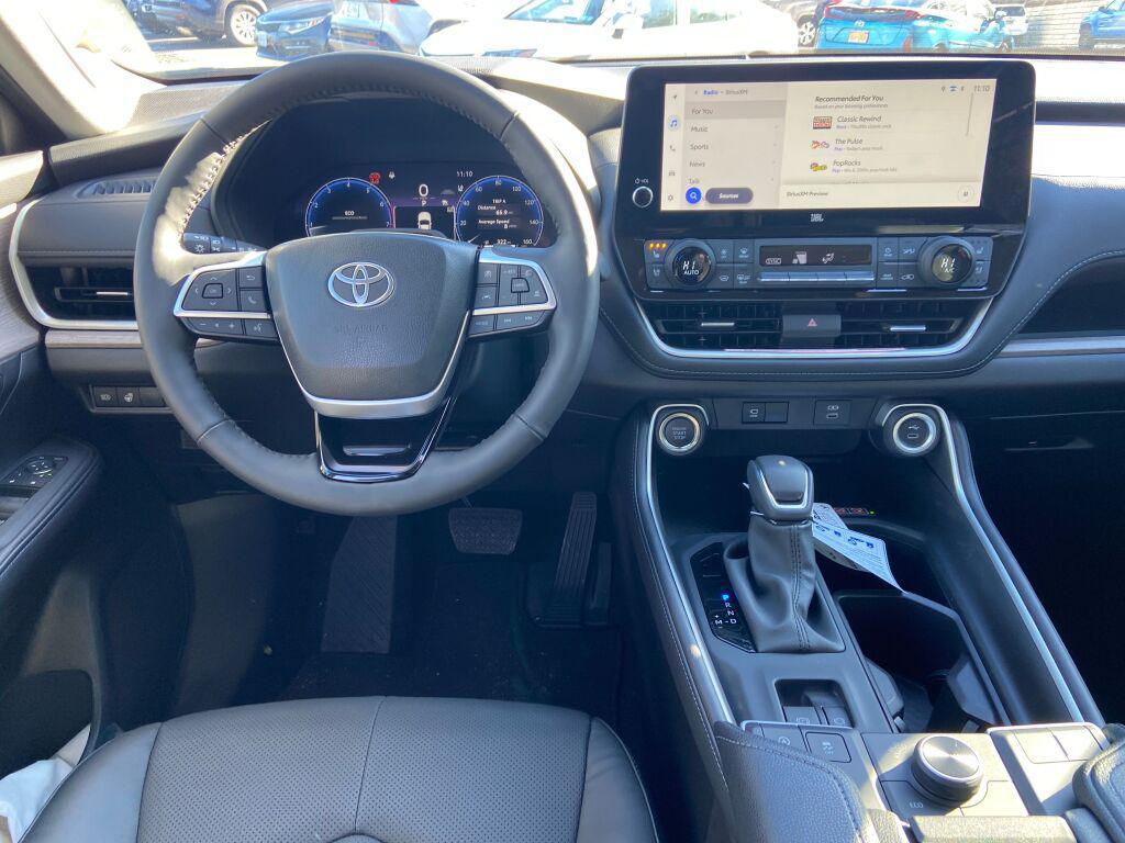 used 2025 Toyota Grand Highlander car, priced at $60,791