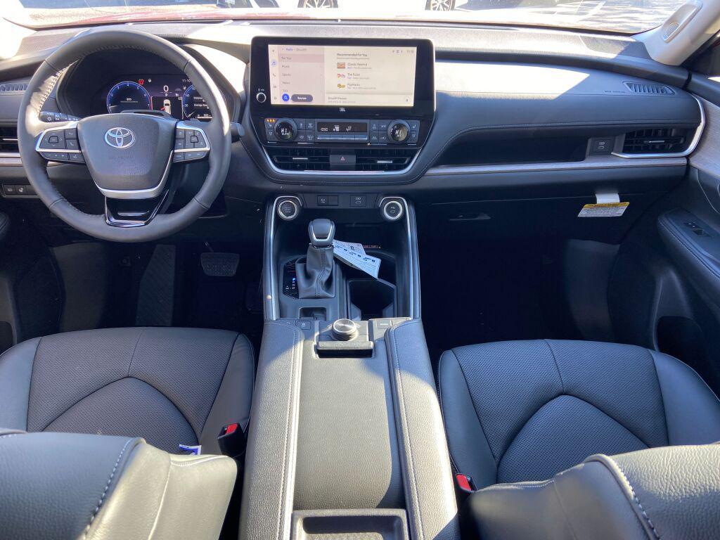 used 2025 Toyota Grand Highlander car, priced at $60,791