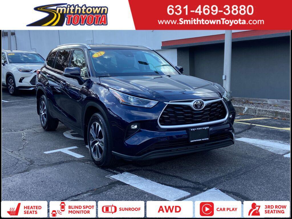 used 2022 Toyota Highlander car, priced at $38,991