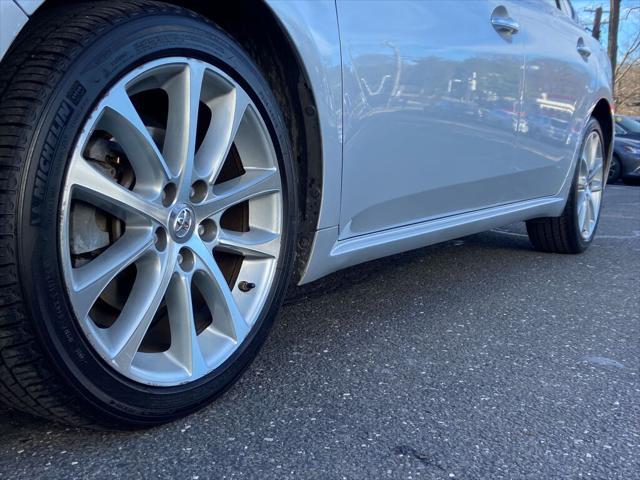 used 2013 Toyota Avalon car, priced at $18,491