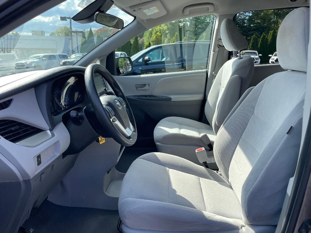 used 2020 Toyota Sienna car, priced at $31,991