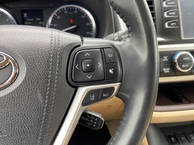 used 2019 Toyota Highlander car, priced at $33,791
