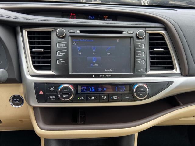 used 2019 Toyota Highlander car, priced at $33,791