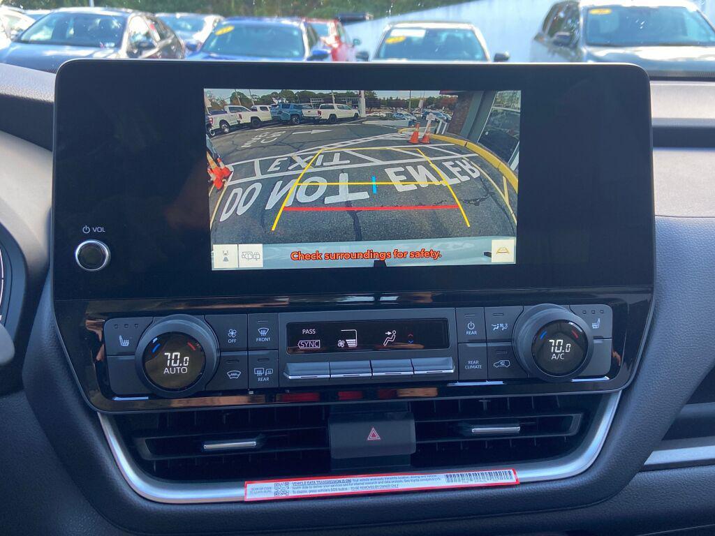 used 2025 Toyota Grand Highlander car, priced at $54,791