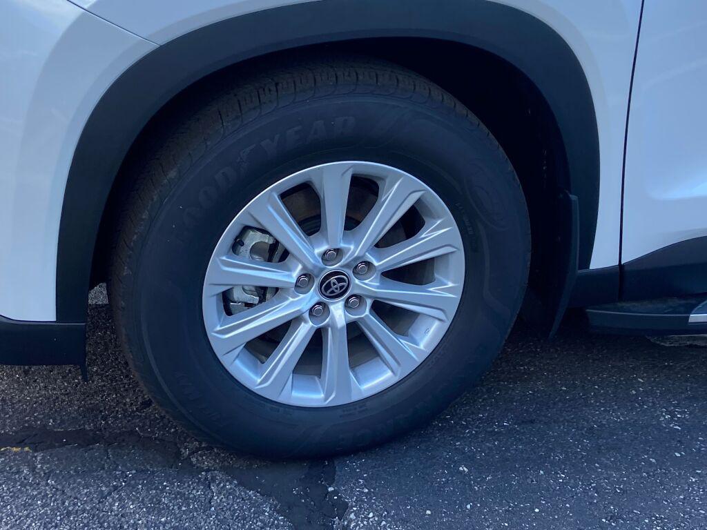 used 2025 Toyota Grand Highlander car, priced at $54,791